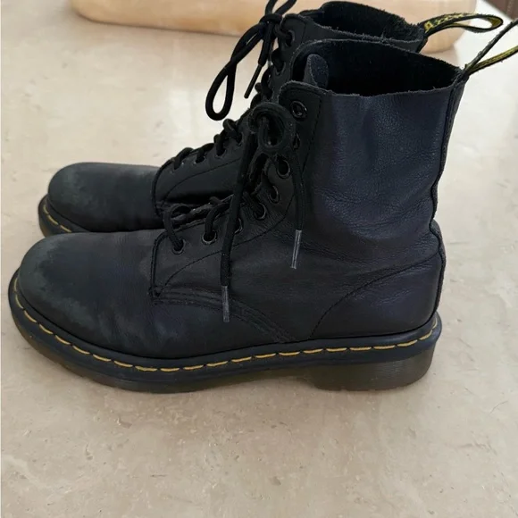 Classic 1460 Pascal Dr Martens combat boots Size 7 - Picture 3 of 7